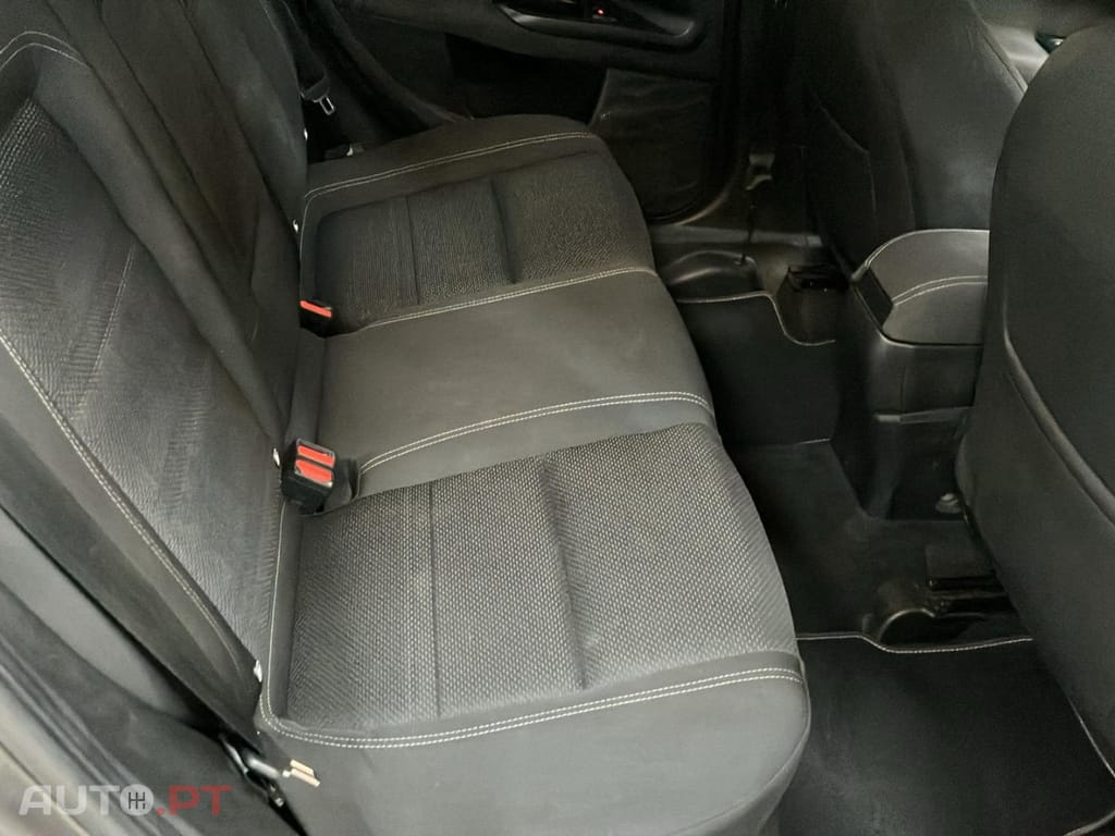 Fiat Tipo 1.3 M-Jet Lounge