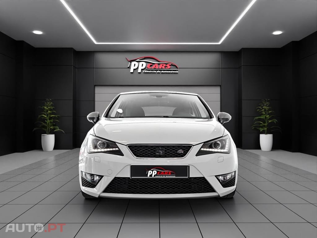 SEAT Ibiza 1.2 TSI FR — fotografia 4
