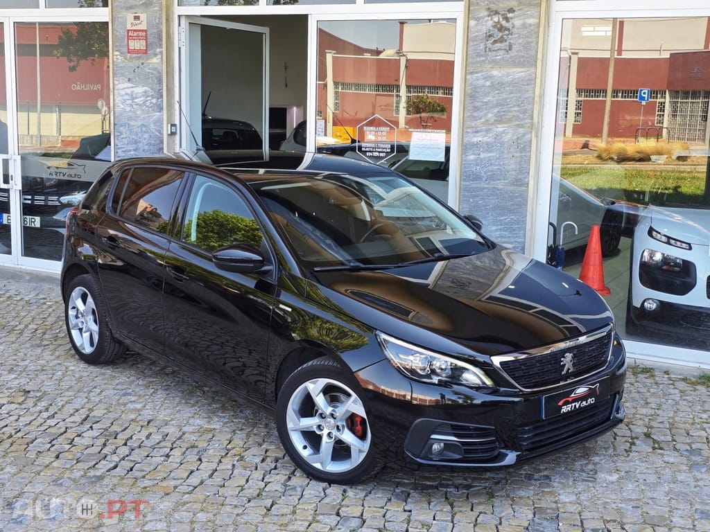 Peugeot 308 1.6 BlueHDi Style J17
