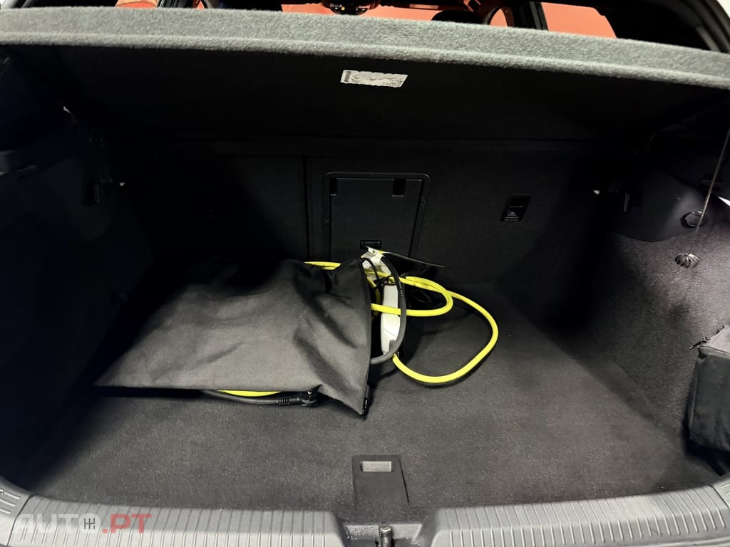 Volkswagen Golf 1.4 TSI GTE DSG