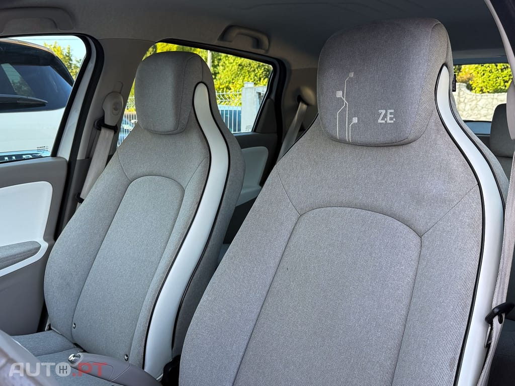 Renault Zoe (s/ Bateria) Life 40 Flex