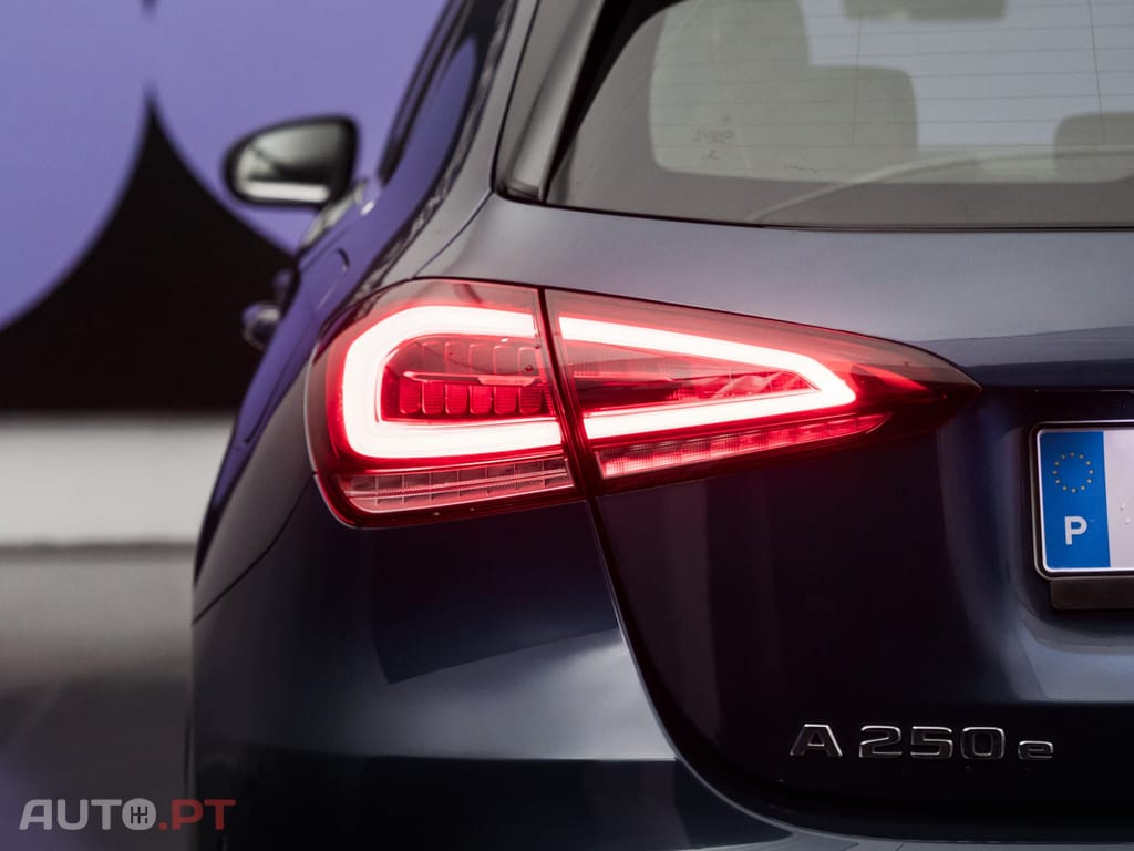 Mercedes-Benz A 250 e Style Plus