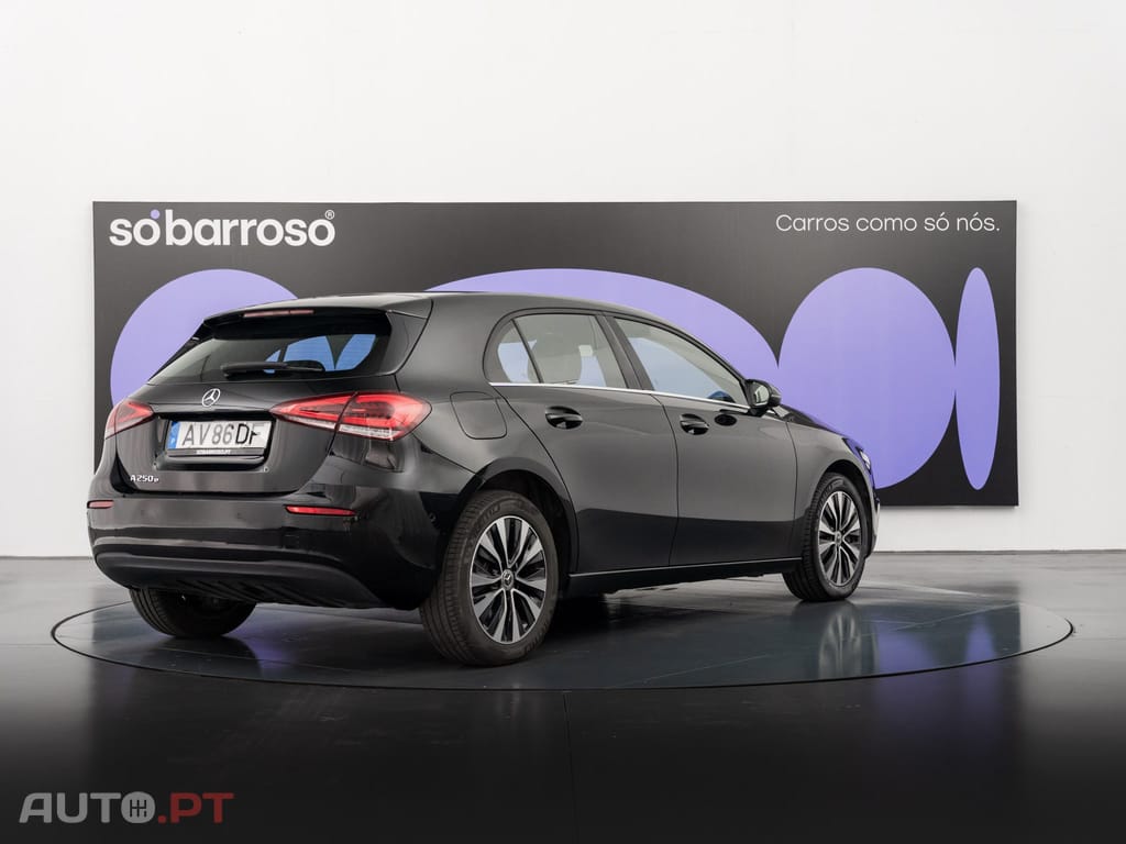 Mercedes-Benz A 250 e Style Plus