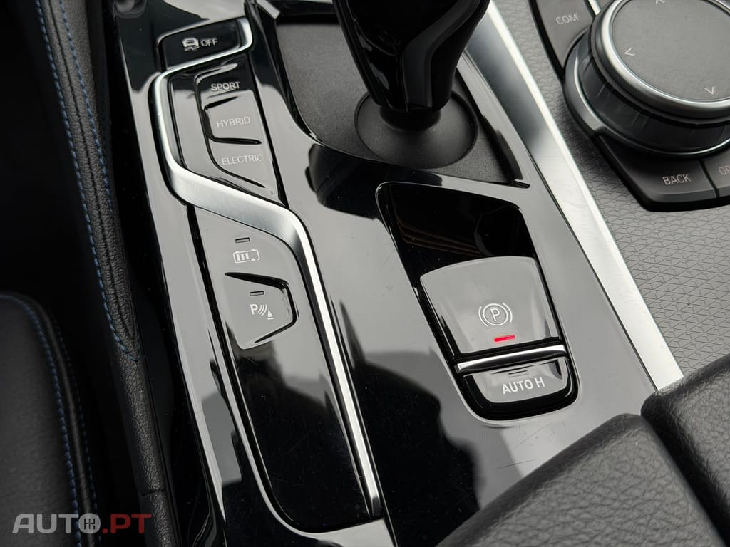 BMW 530 e Pack Desportivo M