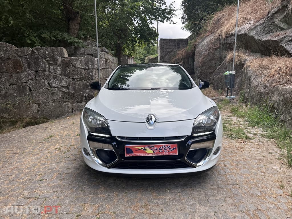 Renault Mégane Coupe 1.5 dCi Bose Edition SS