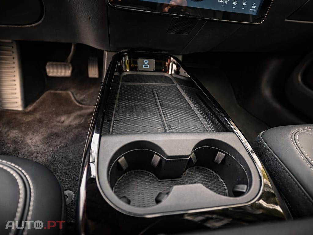 Ford Mustang Mach-E Standard