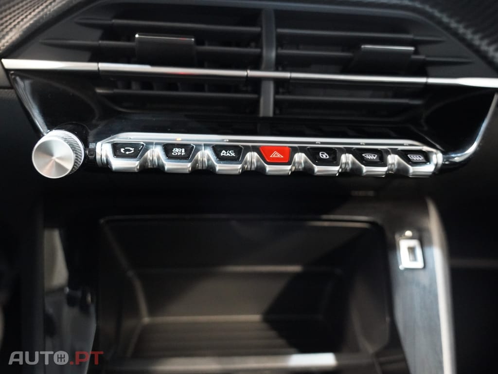 Peugeot 208 1.2 PureTech Style
