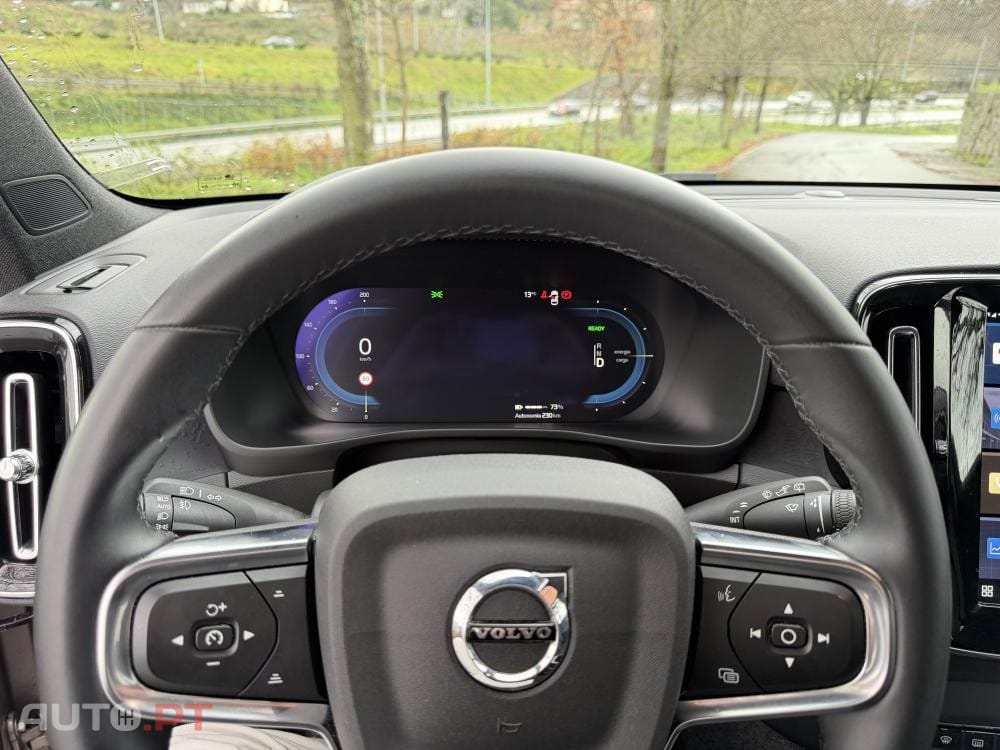 Volvo XC40 Recharge Plus