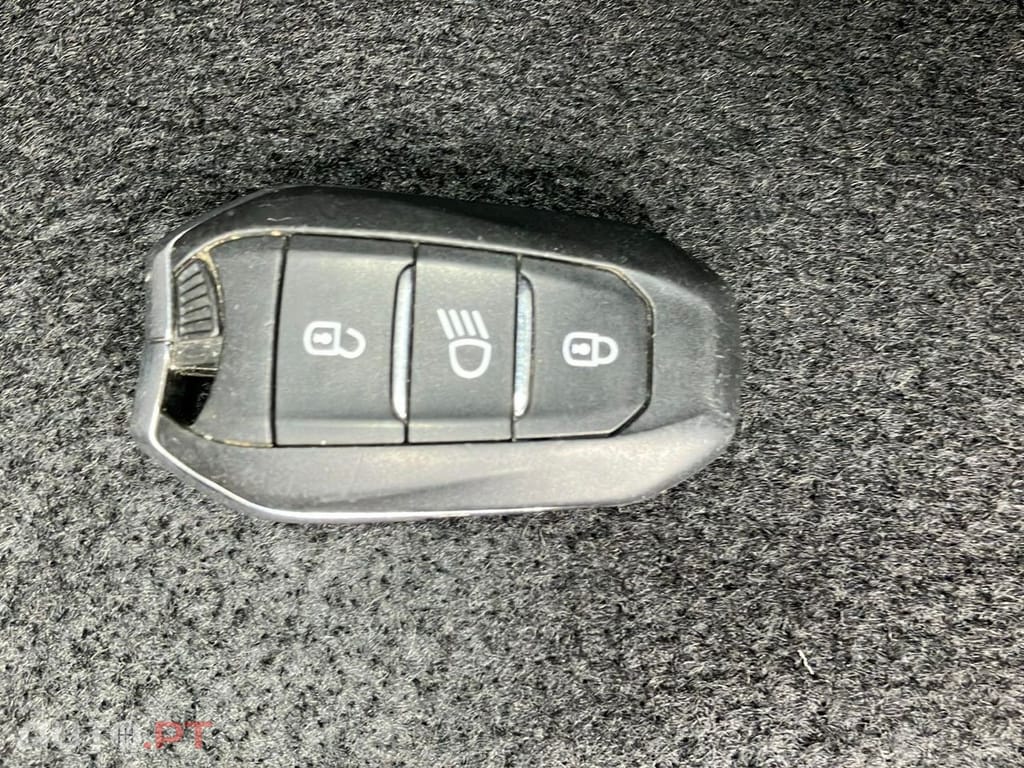 Peugeot 5008 1.5 BlueHDi Allure Pack EAT8