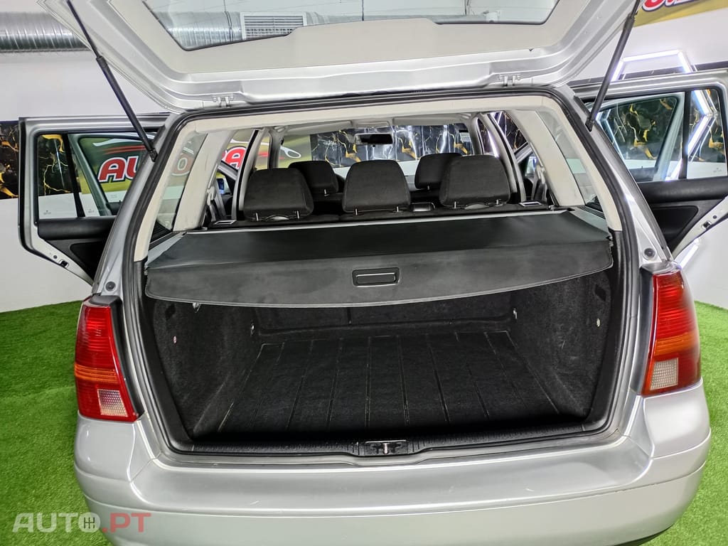 Volkswagen Golf Variant 1.9 TDi Highline