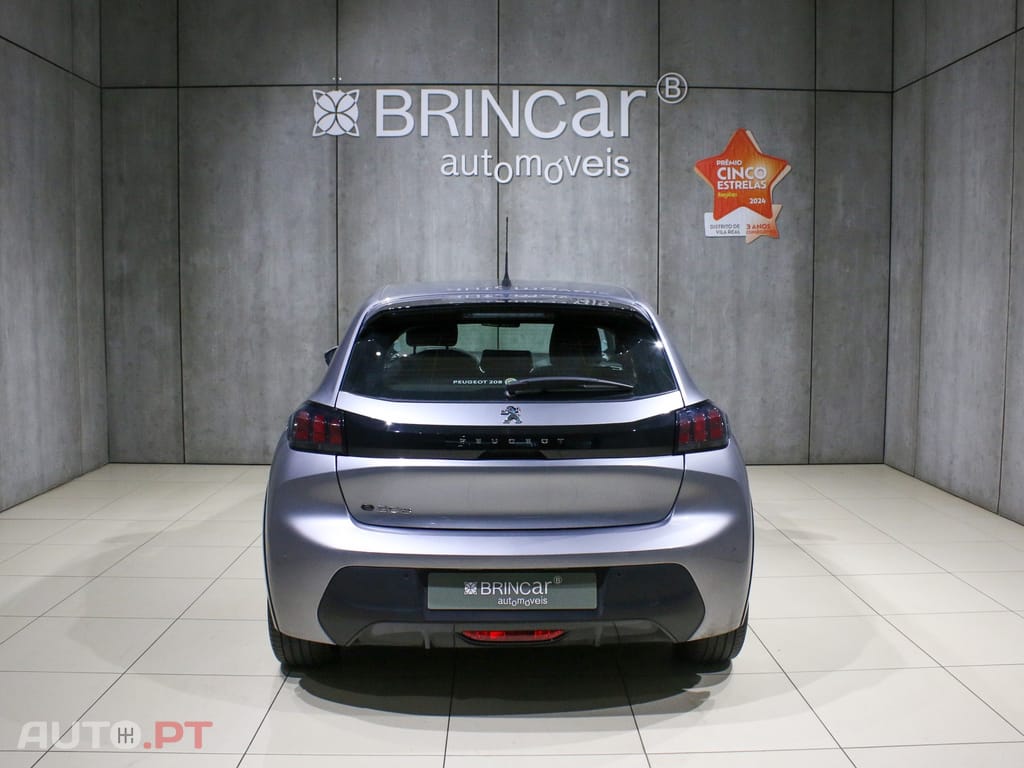 Peugeot E-208 50 kWh Active