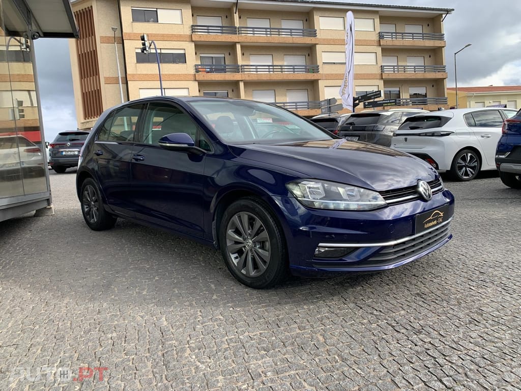 Volkswagen Golf 1.6 TDI Confortline