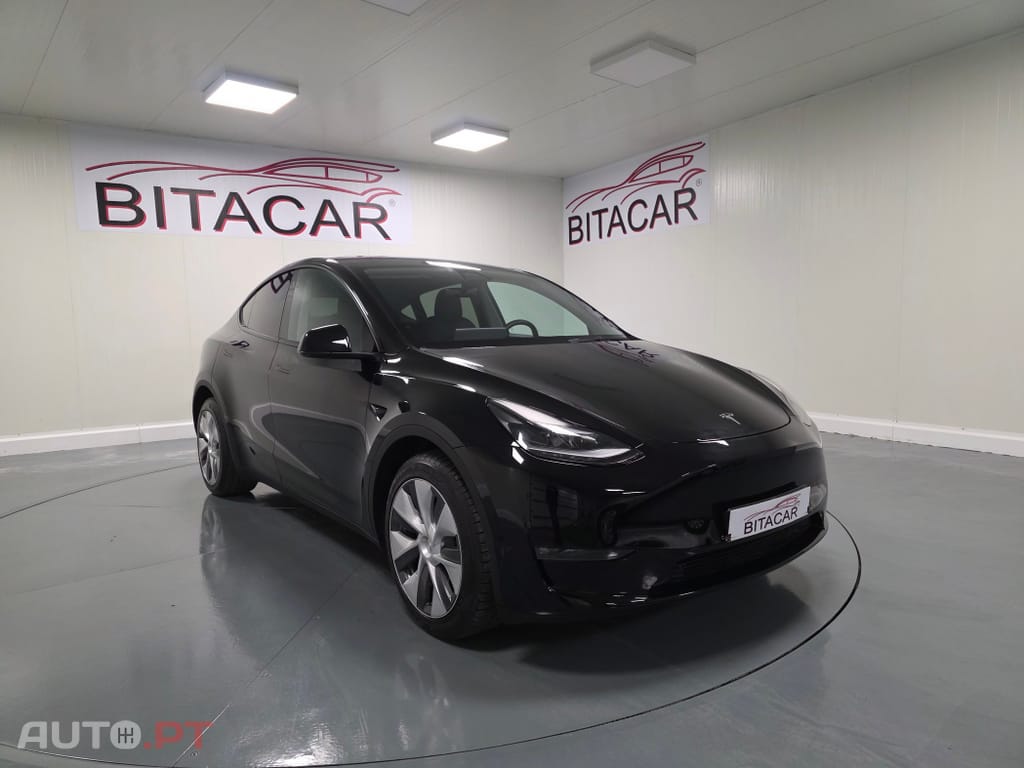 Tesla Model Y Long Range Tração Integral