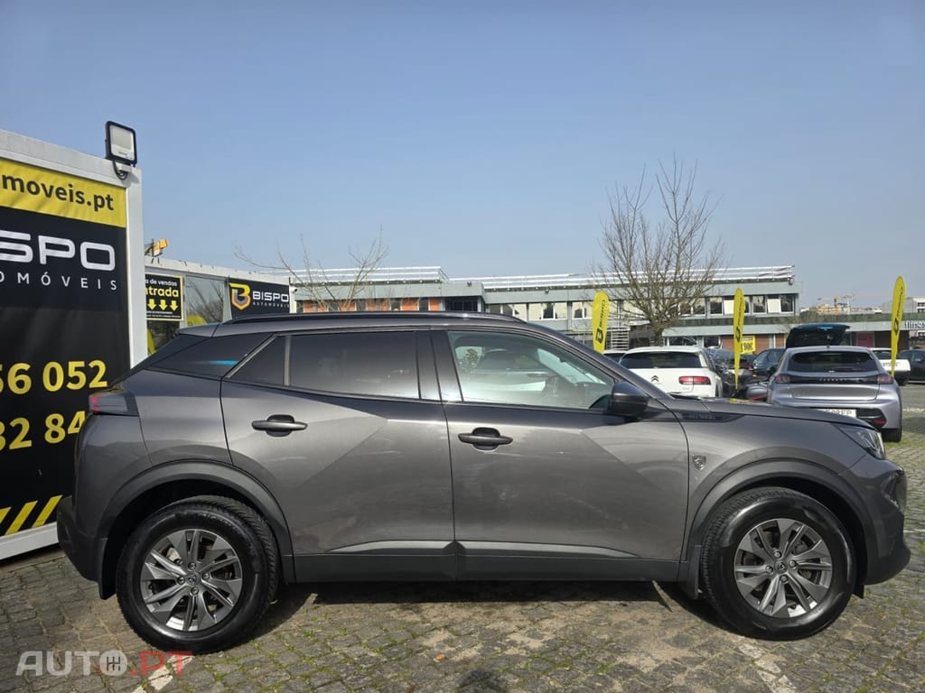 Peugeot 2008 PureTech 100 Style