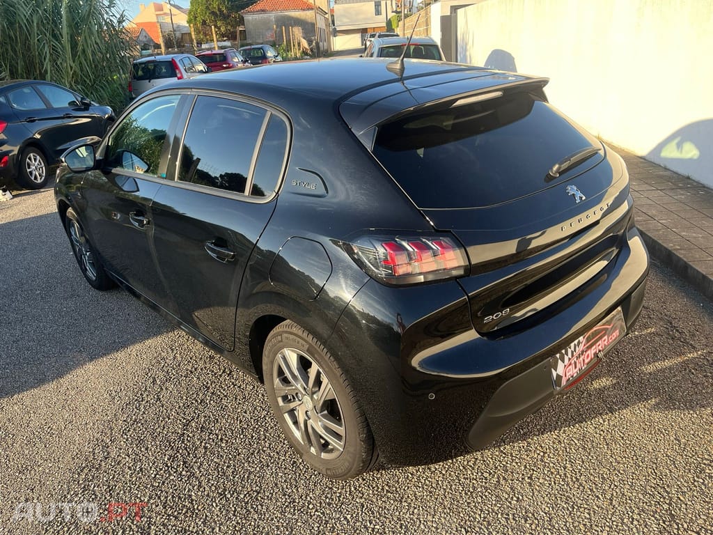 Peugeot 208 1.2 PureTech Allure