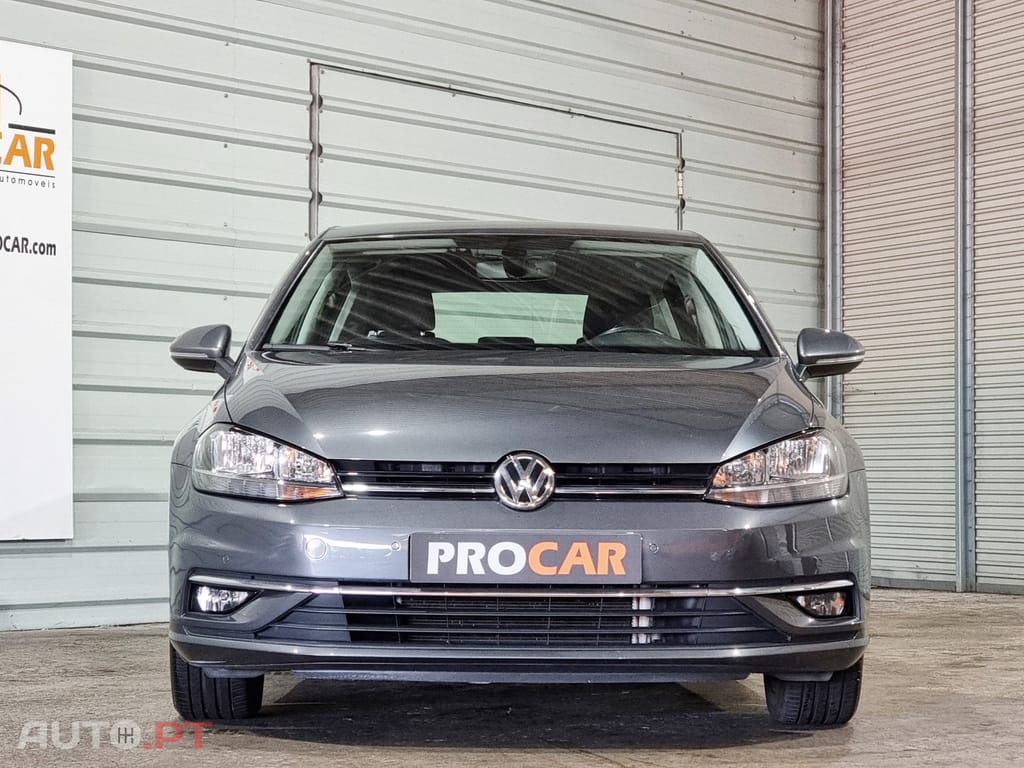 Volkswagen Golf 1.0 TSI Confortline
