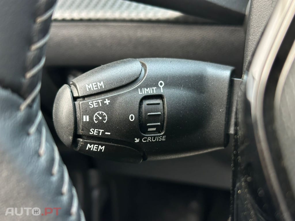 Peugeot 2008 1.5 BlueHDi Active Pack