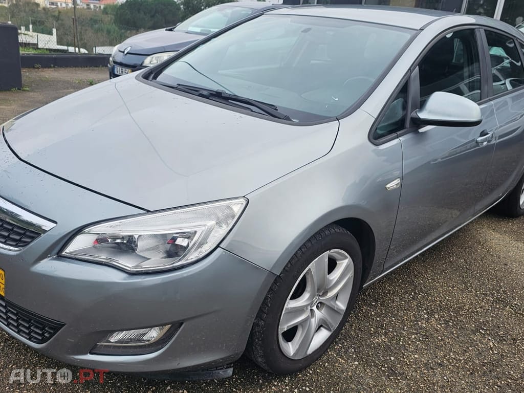 Opel Astra 1.3 CDTi Enjoy