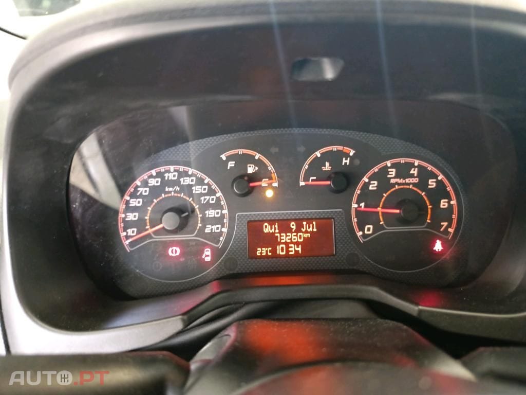Fiat Fiorino 1.3 M-jet Adventure
