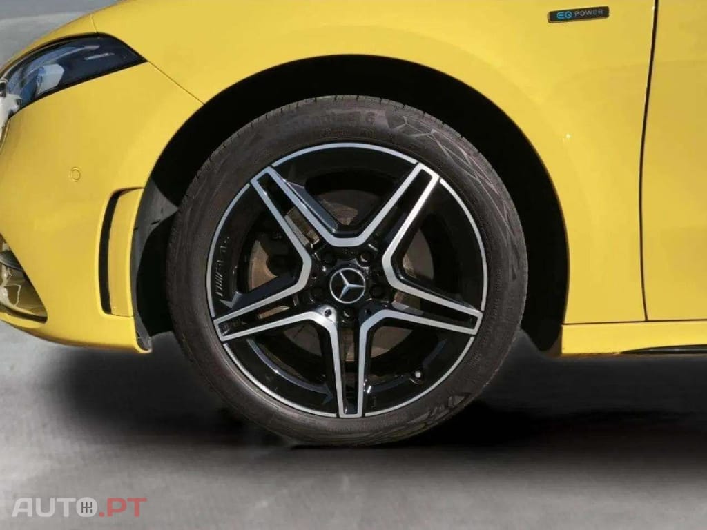 Mercedes-Benz A 250 AMG Line