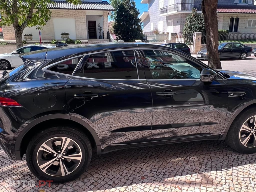 Jaguar E-Pace 1.5 P300e R-Dynamic S AWD Aut.