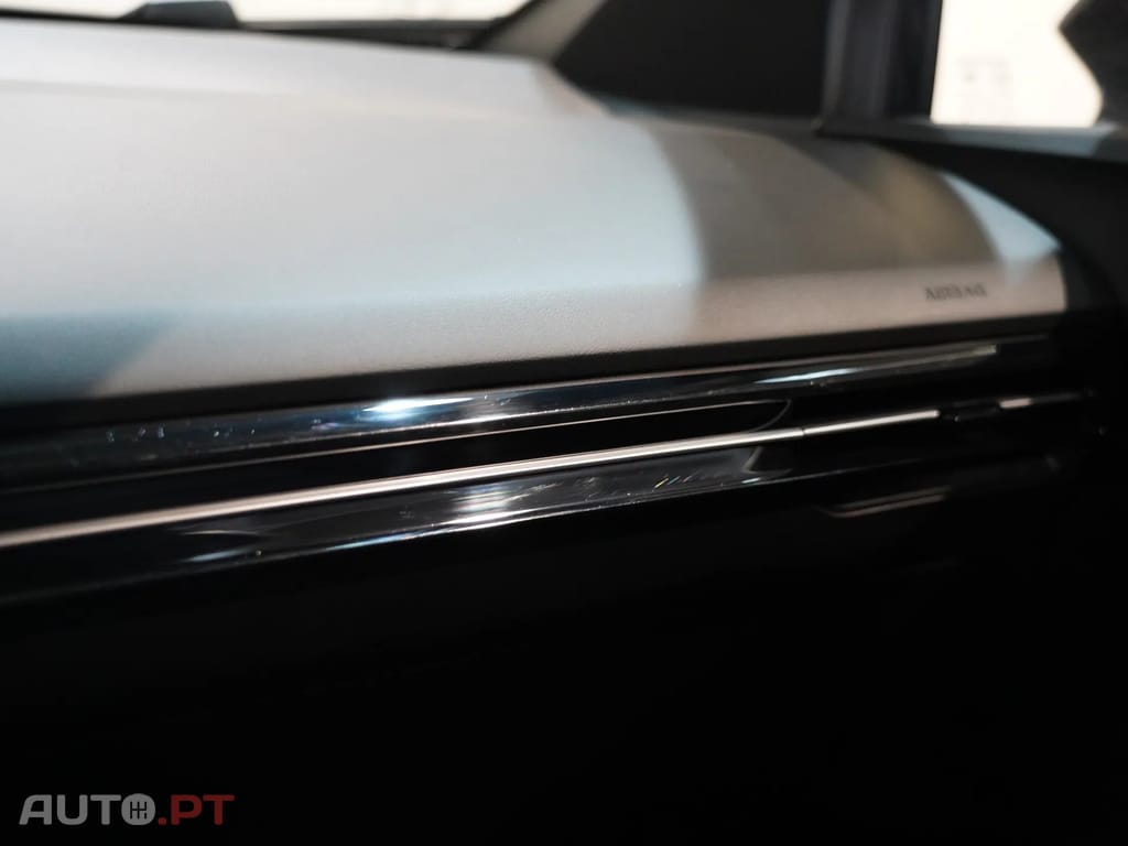 MG MG4 64 kWh Luxury