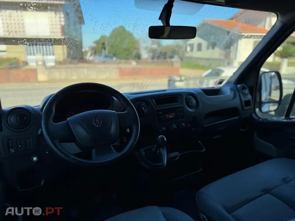 Renault Master 2.3 dCi L1H1 3.5T