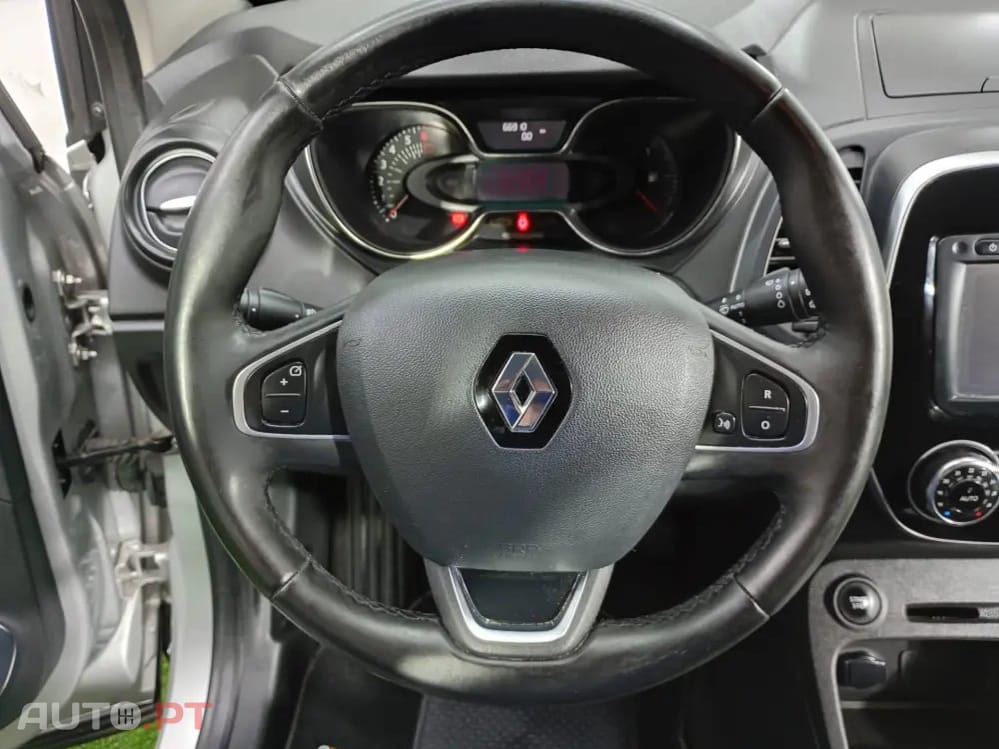 Renault Captur 0.9 TCE Exclusive