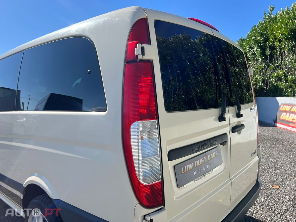 Mercedes-Benz Vito 9 LUGARES