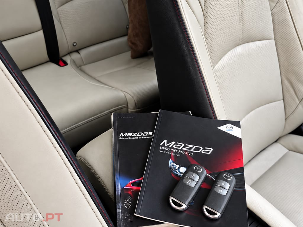 Mazda 3 1.5 D Excellence — Pack Leather + Technology