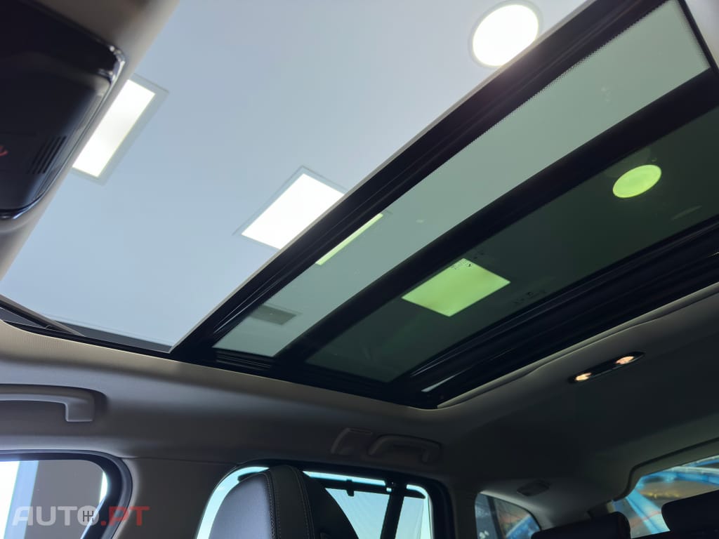 BMW 330 e Corporate Edition Auto — fotografia 2
