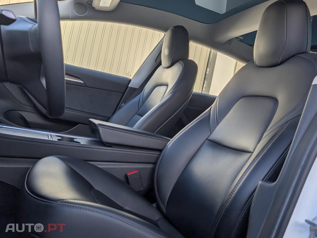 Tesla Model 3 Tração Traseira Premium