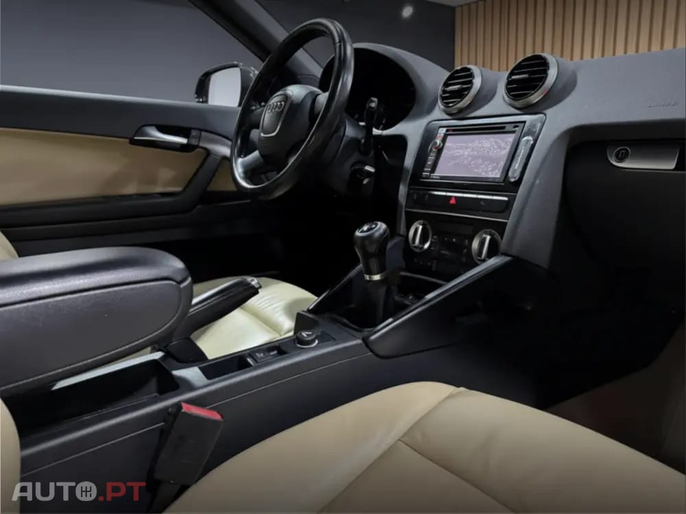 Audi A3 Cabrio 1.6 TDi Sport