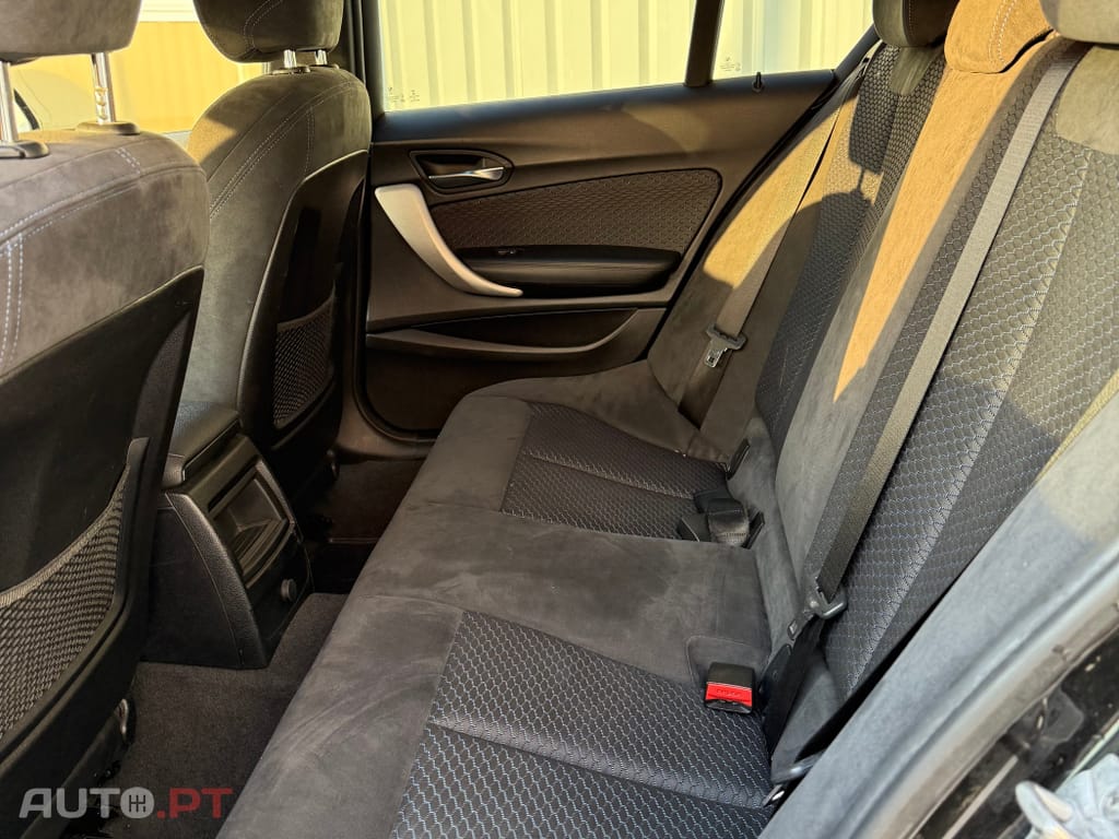 BMW 116 d Pack Desportivo M