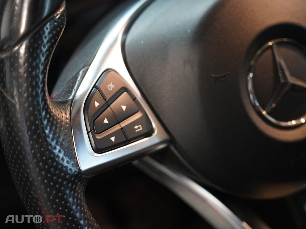 Mercedes-Benz A 180 d AMG Line