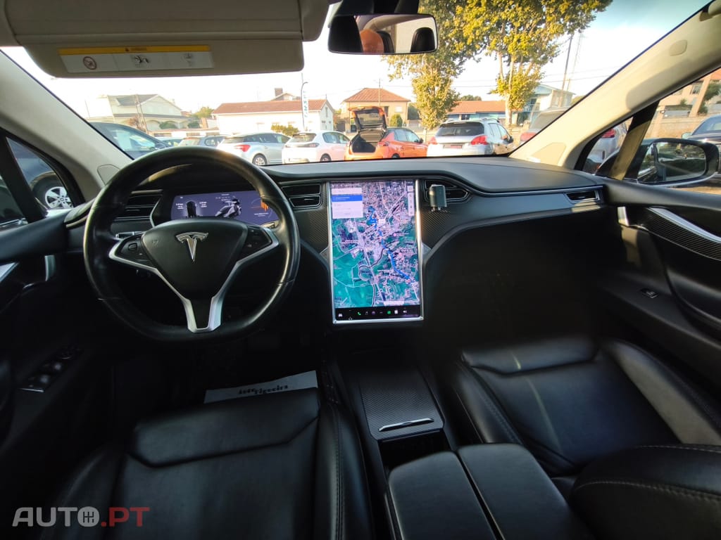 Tesla Model X 100D