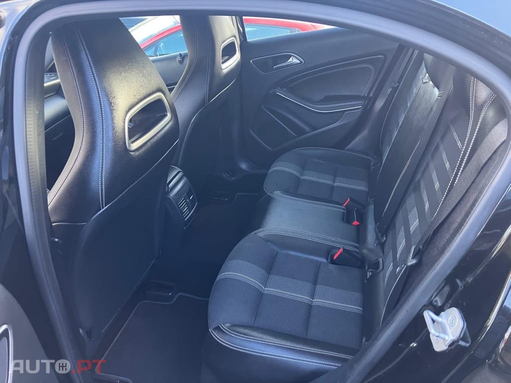 Mercedes-Benz A 180 d 7G-DCT Urban