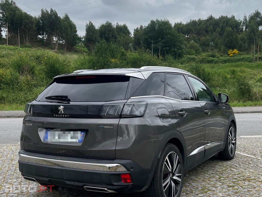 Peugeot 3008 1.6 hybrid4 300cv GT-LINE