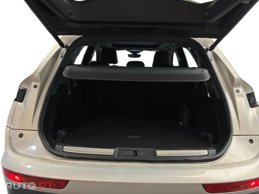 DS DS7 Crossback E-Tense Louvre EAT8