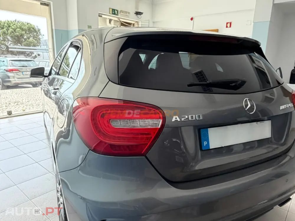 Mercedes-Benz A 200 2.0 AMG