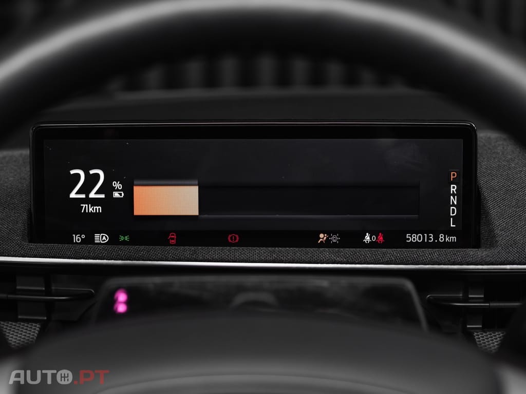 Ford Mustang Mach-E Standard