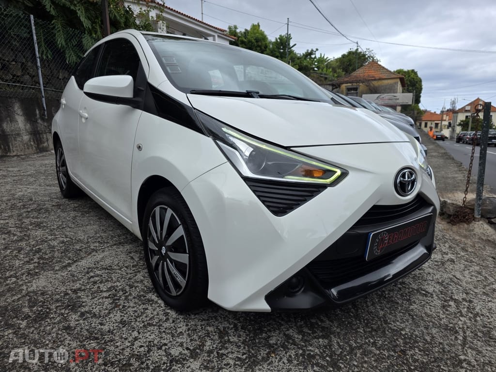 Toyota Aygo 1.0 X-Play