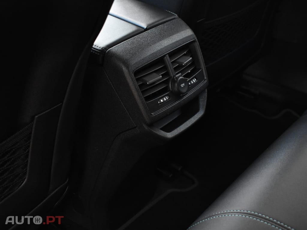 Peugeot 3008 1.6 Hybrid Allure Pack e-EAT8