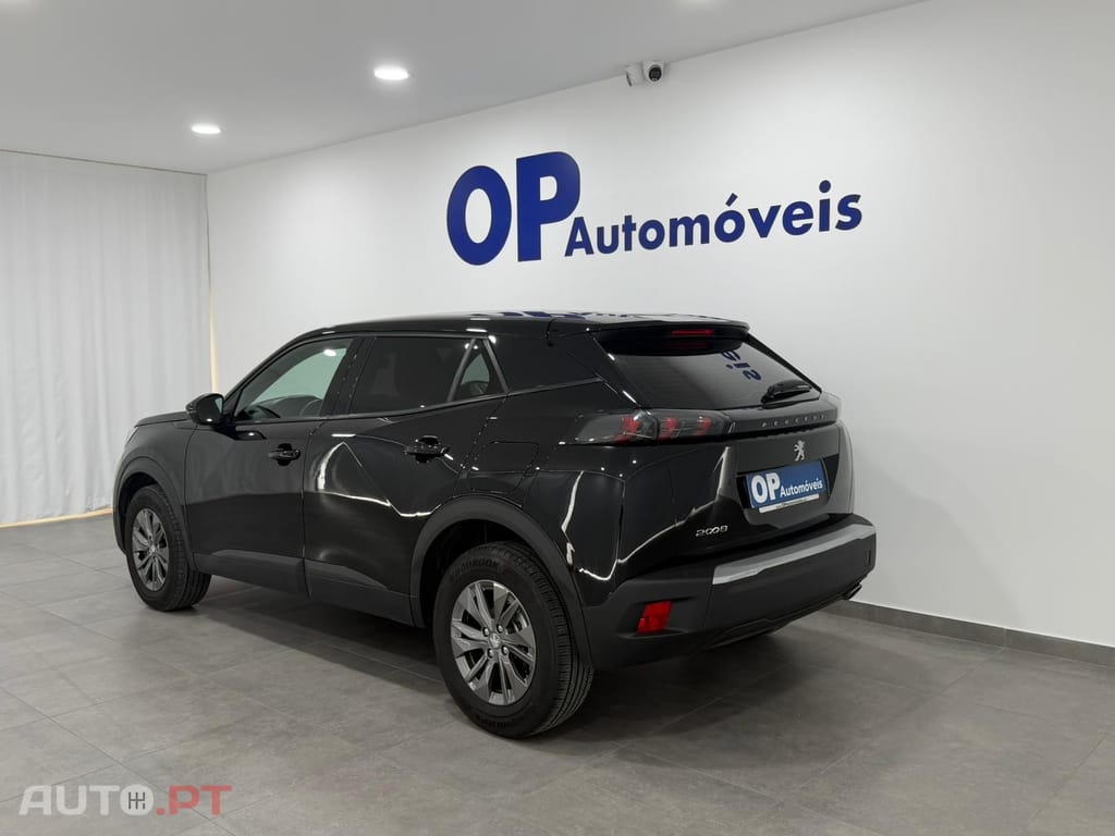 Peugeot 2008 1.5 BlueHDi Active Pack EAT8