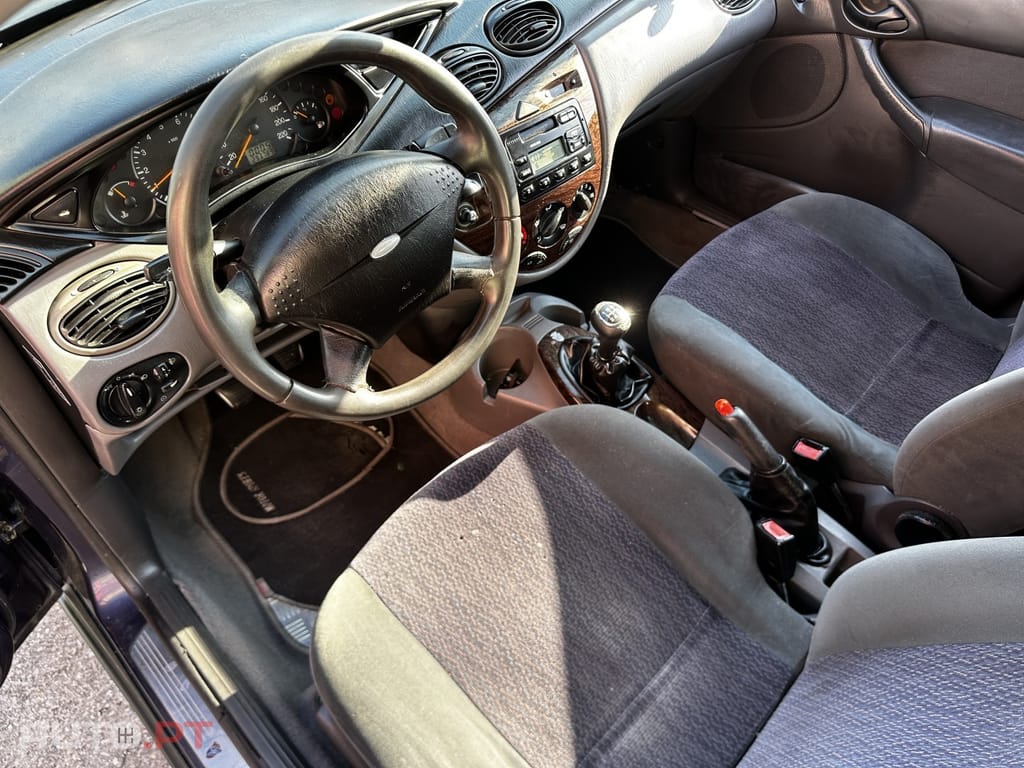 Ford Focus 1.6 Ghia