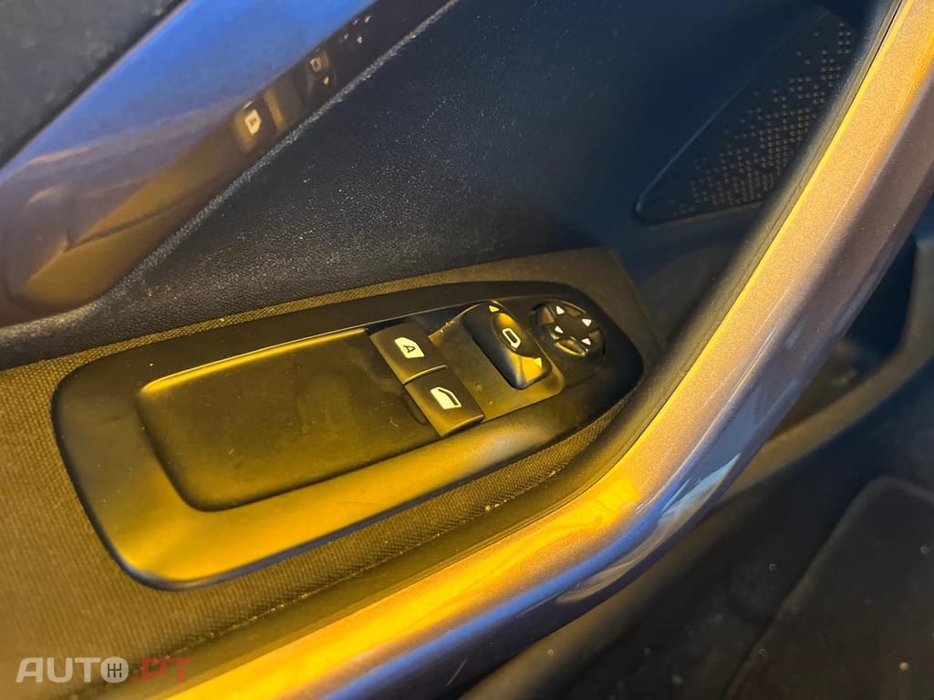 Peugeot 2008 1.6 HDI 