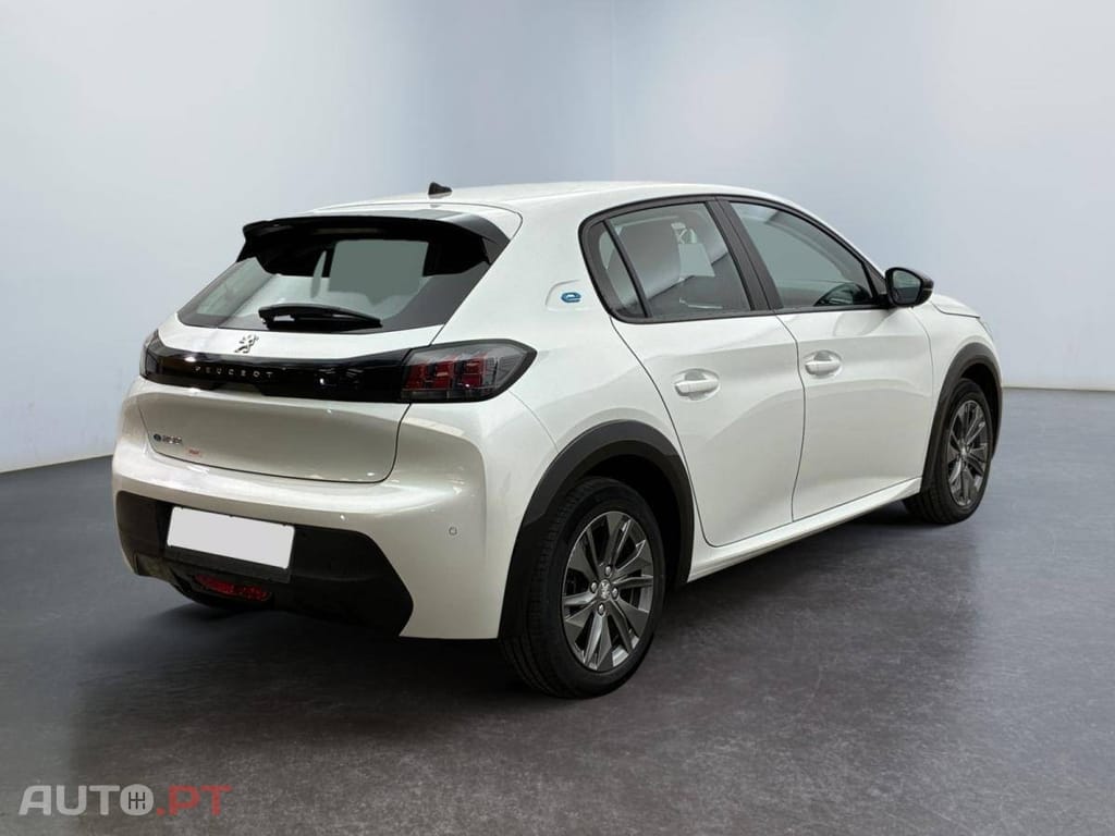 Peugeot E-208 50 kWh Active Pack
