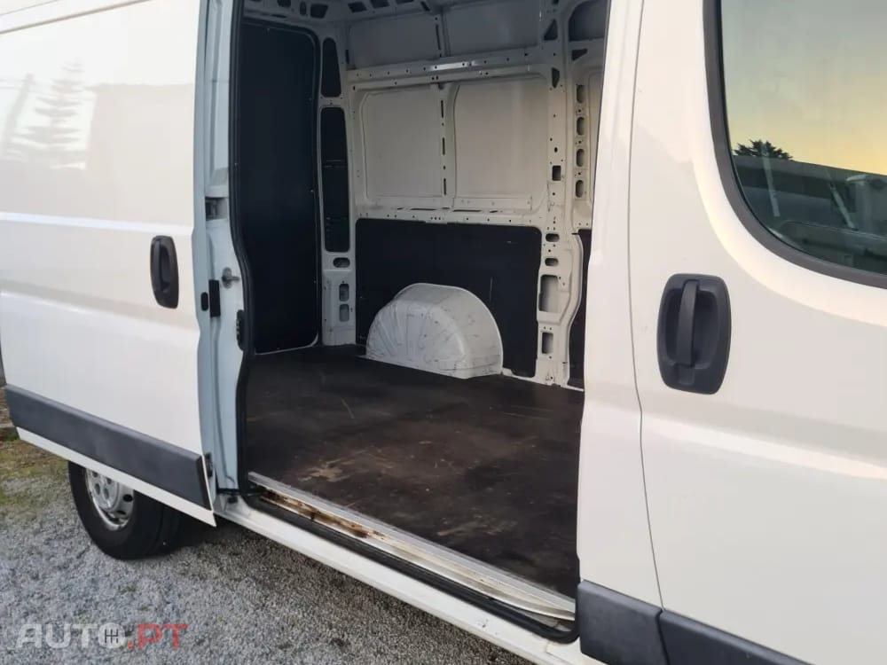 Citroën Jumper 2.0 BlueHDi 33 L3H2 — fotografia 9