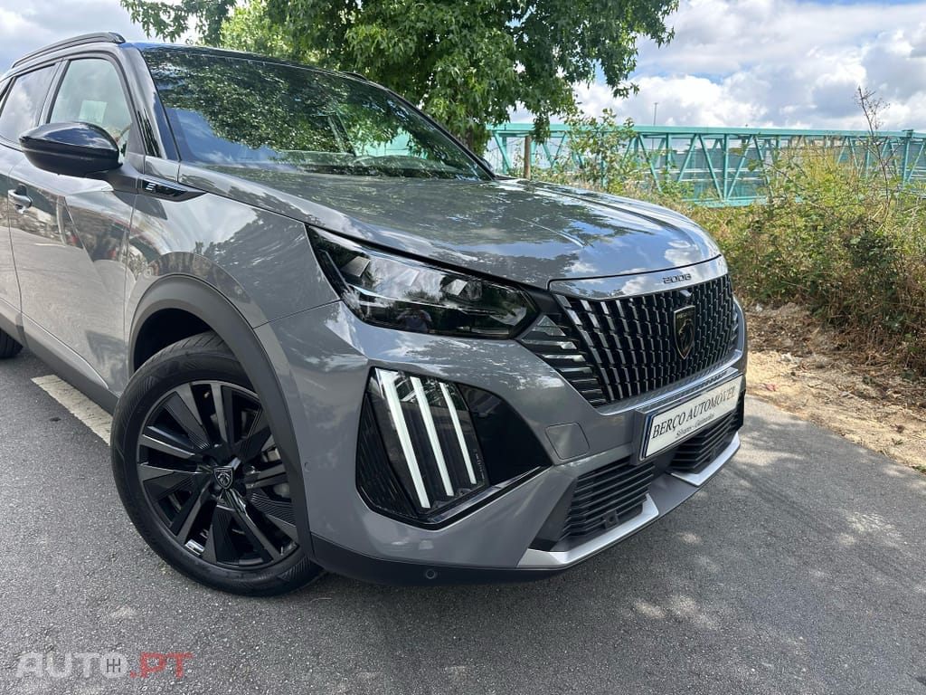 Peugeot E-2008 50 kWh GT Pack