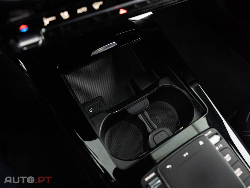 Mercedes-Benz A 250 e Style Plus